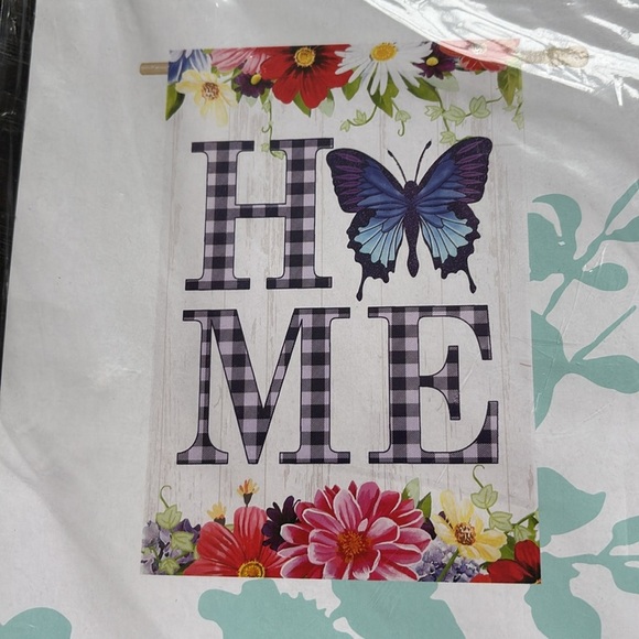 Meadow Creek Premium HOME butterfly & flowers decorative house flag- 28 x 44 - Picture 2 of 4